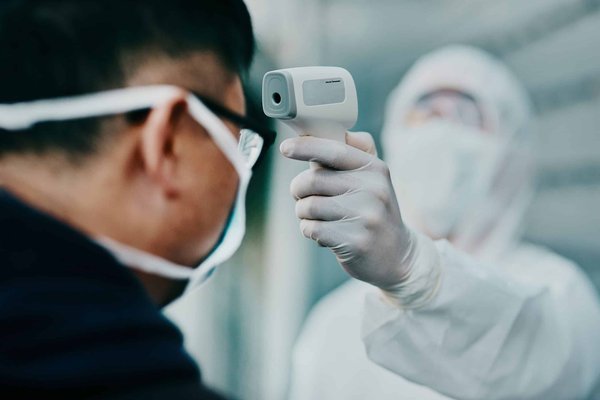 Can Advanced Wearable Sensors Provide Early Detection of Heart Conditions?